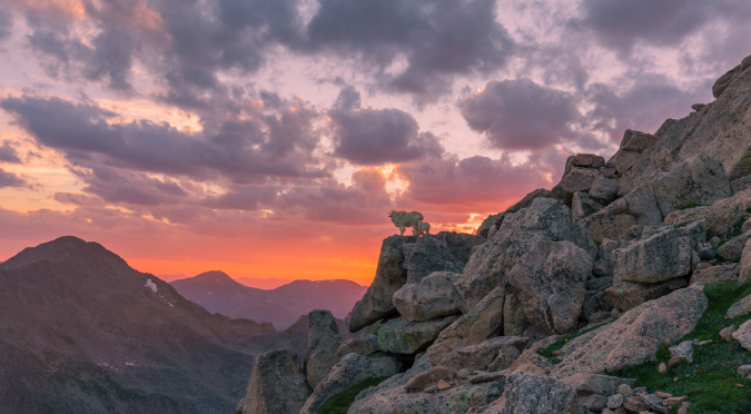 Atardecer en las montañas.