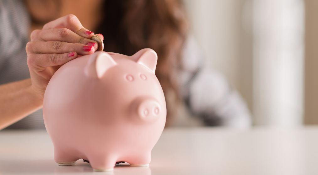 pink piggy bank